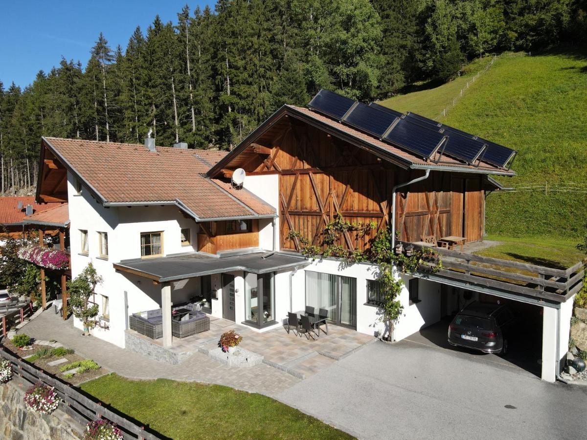 Haus Evelin Apartamento Sankt Leonhard im Pitztal Exterior foto